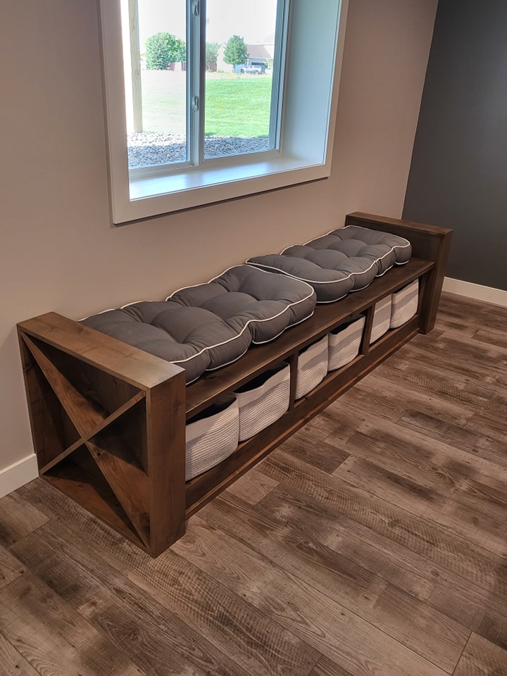 Rustic Knotty Alder Basement - Photo 3